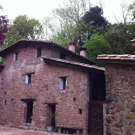 La Badenca. Masia Catalana Del S. XVII Riudaura 외부 사진