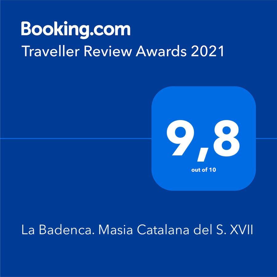 La Badenca. Masia Catalana Del S. XVII Riudaura 외부 사진